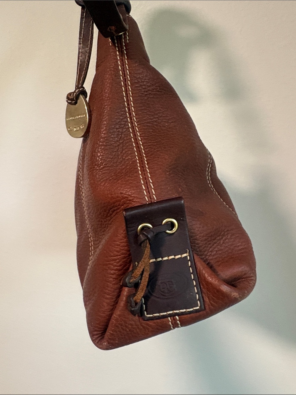 Dooney & Bourke Chestnut Brown East West Pebbled Leather Hobo Shoulder Bag - Picture 5 of 7
